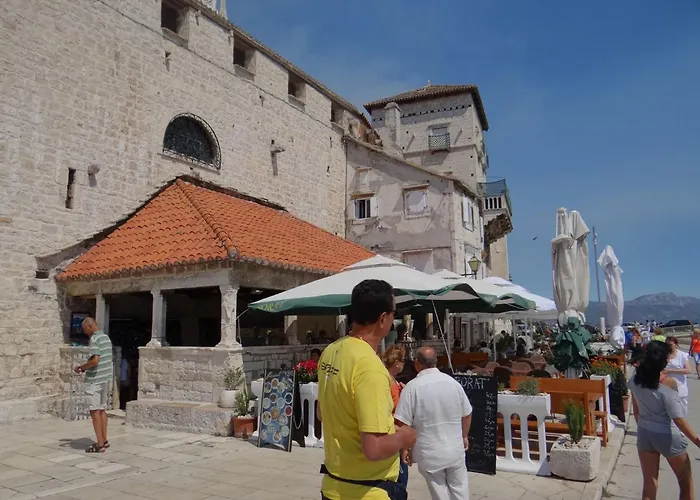 Pool Side With Sea View And Spacious Sun Deck A5 Appartement Trogir