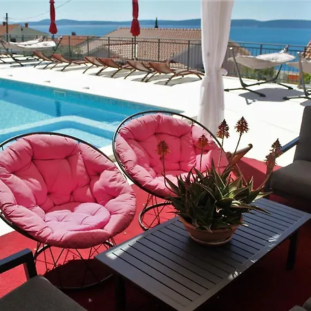 Pool Side With Sea View And Spacious Sun Deck A5 Trogir